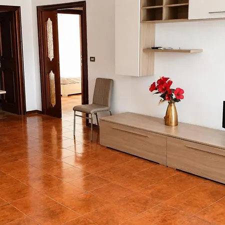 Apartment Immobiliare La Rosetana - Residenza Nazionale Roseto Degli Abruzzi